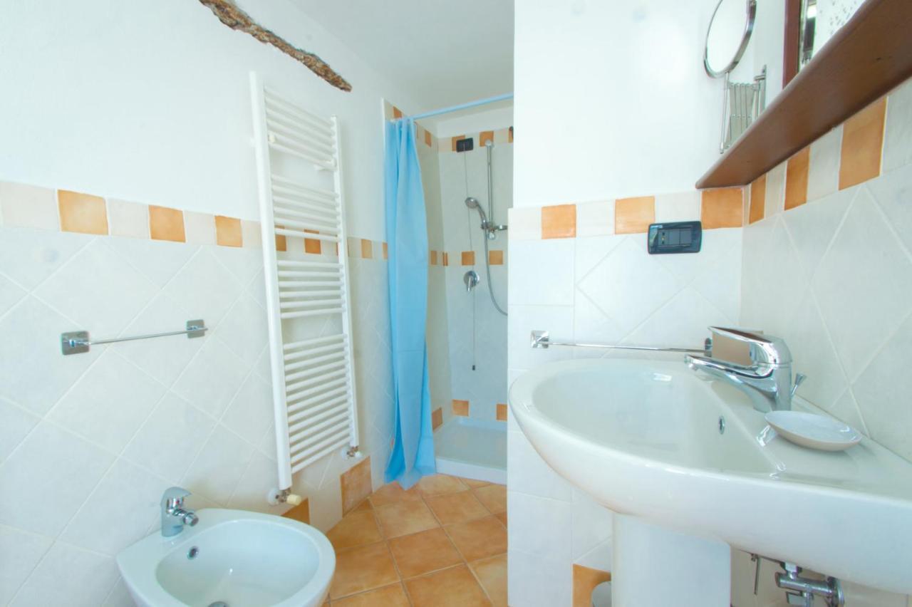 Ca' Di Martino Bed & Breakfast Gavedo ภายนอก รูปภาพ